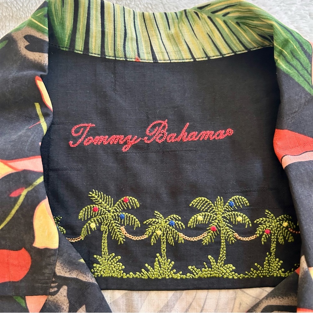 Tommy Bahama 100% Silk Mens Size X-Large Short Sleeve Hawaiian Shirt - Picture 10 of 11